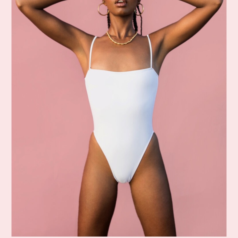 Oma the label Elile bodysuit
